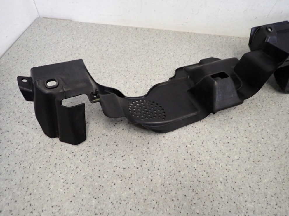 MITSUBISHI ASX 1.8 DID 10-16 OSŁONA PASA PRZEDNIEGO KIEROWNICA POWIETRZA 10/11