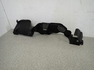 MITSUBISHI ASX 1.8 DID 10-16 OSŁONA PASA PRZEDNIEGO KIEROWNICA POWIETRZA 6/11 MINIATURA