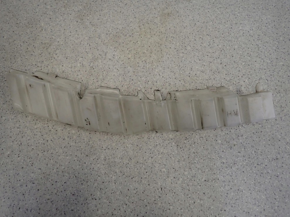 SUZUKI GRAND VITARA II 06- ABSORBER ZDERZAKA PRZEDNI PRAWY 2/3