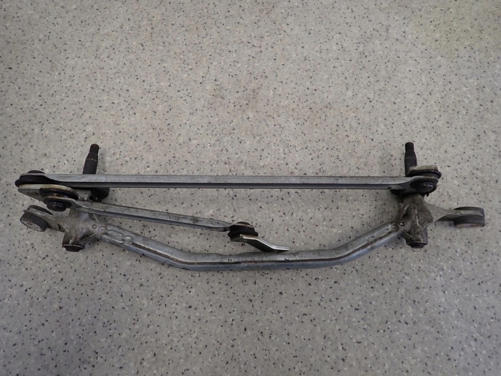 HYUNDAI IX20 09- MECHANIZM WYCIERACZEK PRZÓD 2/3