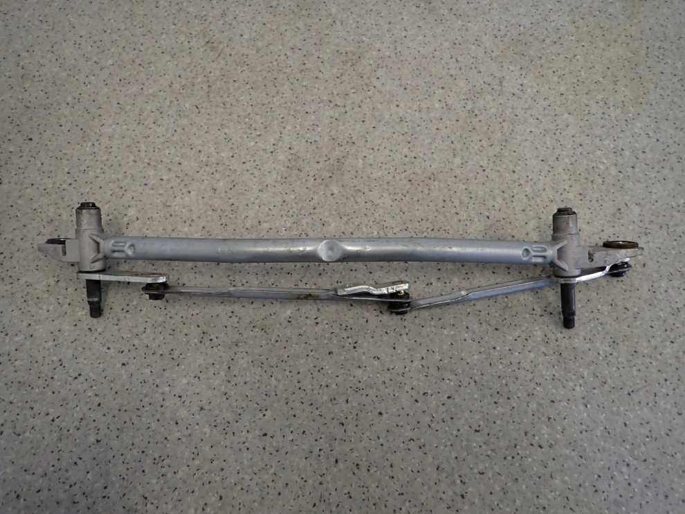 HYUNDAI ix35 10-15 MECHANIZM WYCIERACZEK 4/4