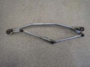 HYUNDAI ix35 10-15 MECHANIZM WYCIERACZEK 1/4 MINIATURA