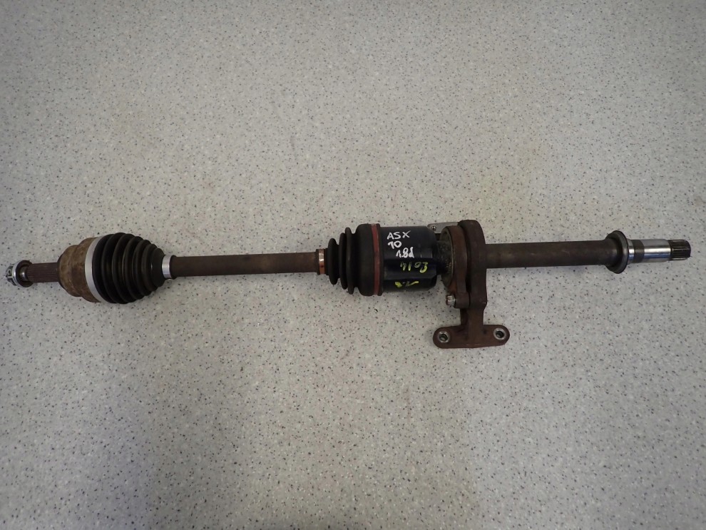 MITSUBISHI ASX 2WD 1.8 DID 10- PÓŁOŚ PRAWA 1/4