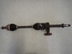 MITSUBISHI ASX 2WD 1.8 DID 10- PÓŁOŚ PRAWA 1/4 MINIATURA