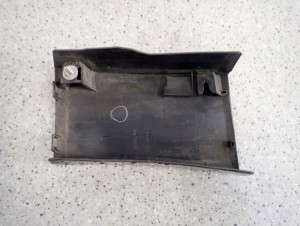 GRAND VITARA II 06- LISTWA BŁOTNIKA PRZEDNIA LEWA 7/7 MINIATURA