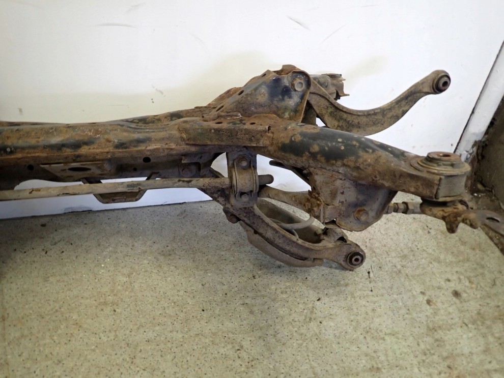 MAZDA 6 02-07 BELKA TYLNEGO ZAWIESZENIA 5/15