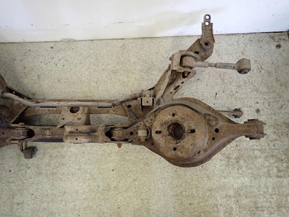 MAZDA 6 02-07 BELKA TYLNEGO ZAWIESZENIA 12/15