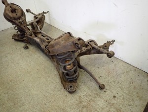 MAZDA 6 02-07 BELKA TYLNEGO ZAWIESZENIA 13/15 MINIATURA