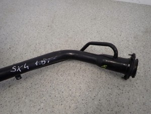 SUZUKI SX4 FIAT SEDICI 06-13 RURA WLEWU PALIWA BENZYNA 2/8 MINIATURA