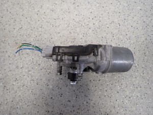 MITSUBISHI ASX 10-16 SILNICZEK WYCIERACZEK PRZEDNICH PRZÓD 5/5 MINIATURA