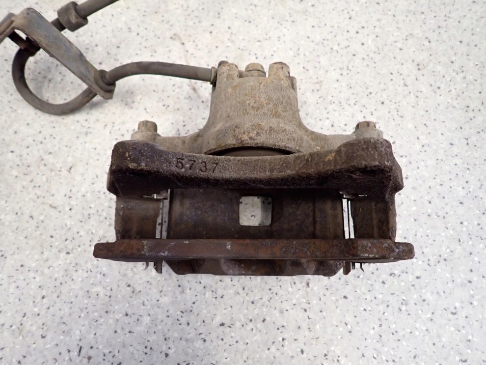 MITSUBISHI ASX 1.8 DID 10-16 ZACISK HAMULCOWY PRZEDNI LEWY 3/7