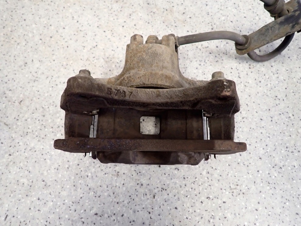 MITSUBISHI ASX 1.8 DID 10-16 ZACISK HAMULCOWY PRZEDNI PRAWY 5/8