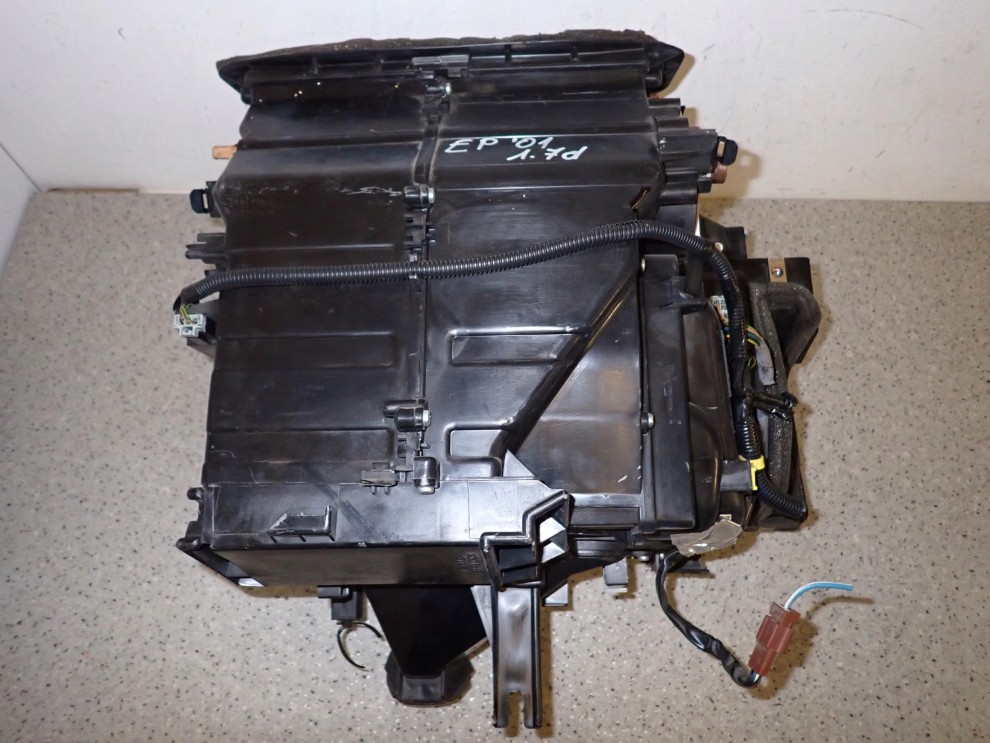 HONDA CIVIC VII 01- 05 NAGRZEWNICA PAROWNIK OBUDOWA 6/13