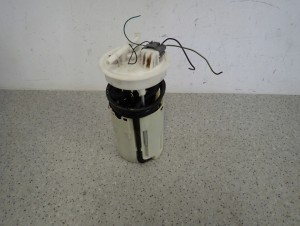 NISSAN ALMERA N16 03-06 BENZYNA CZUJNIK POZIOMU PALIWA PŁYWAK POMPA 2/5 MINIATURA