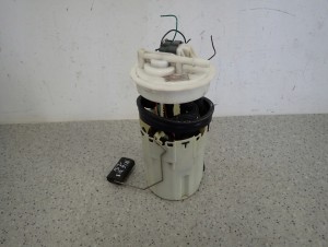 NISSAN ALMERA N16 03-06 BENZYNA CZUJNIK POZIOMU PALIWA PŁYWAK POMPA 3/5 MINIATURA