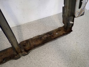 SUZUKI SPLASH 08-14 PAS PRZEDNI WZMOCNIENIE ZCE 10/12 MINIATURA