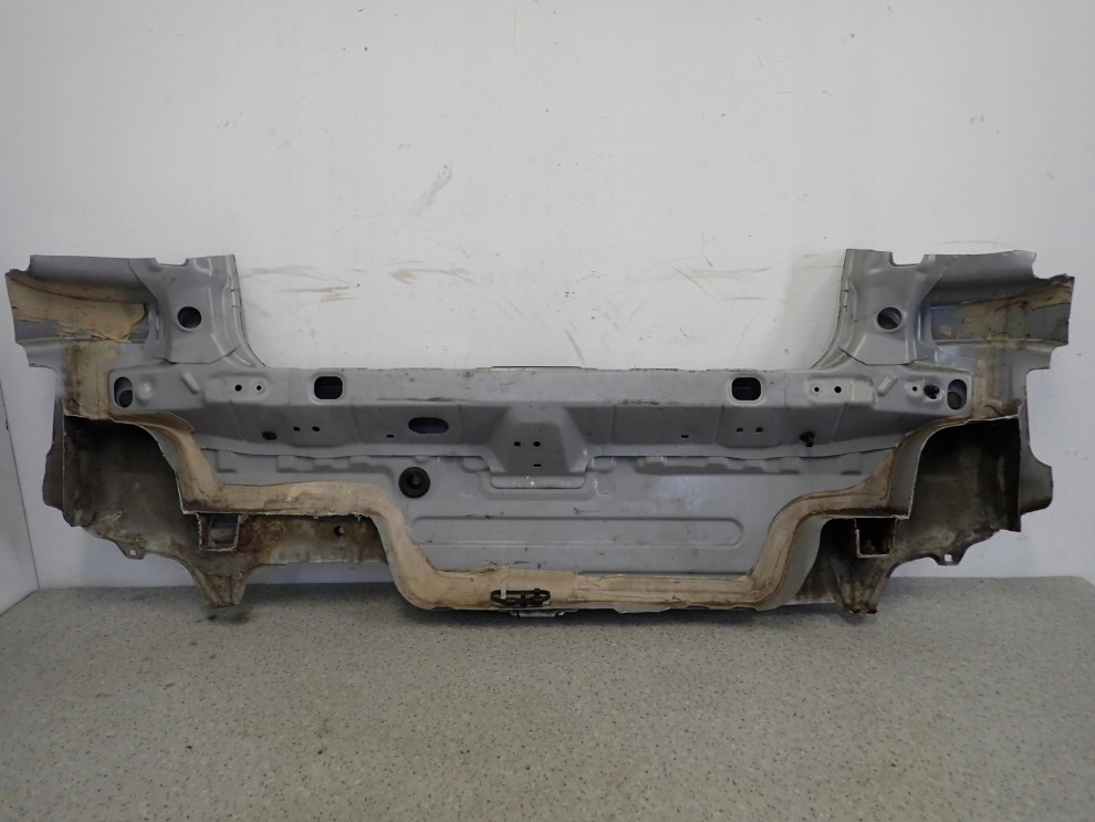 TOYOTA YARIS I 99-05 PAS TYLNY 199 4/6