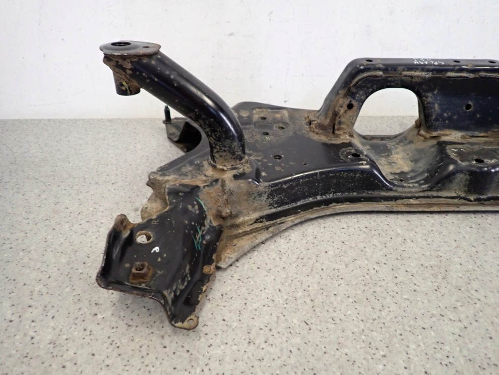 SUZUKI SPLASH 08-14 SANKI BELKA PRZEDNIA SILNIKA DIESEL DDIS 4/11