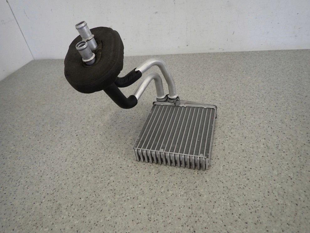 NISSAN MICRA K12 02-10 NAGRZEWNICA RADIATOR 5/6