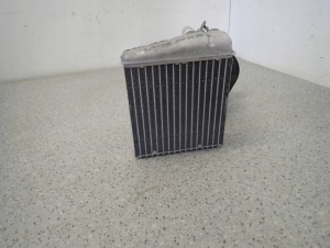 NISSAN MICRA K12 02-10 NAGRZEWNICA RADIATOR 4/6 MINIATURA