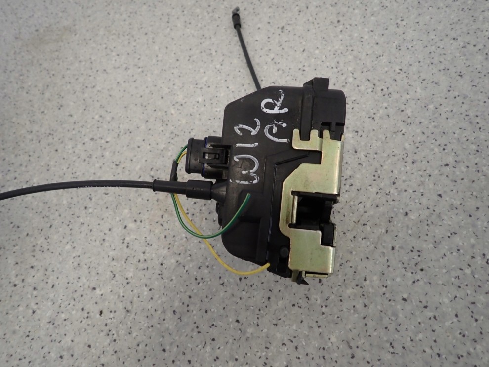 NISSAN PRIMERA P12 KOMBI 02-07 ZAMEK DRZWI TYLNY PRAWY 3/6