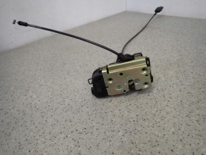 NISSAN PRIMERA P12 KOMBI 02-07 ZAMEK DRZWI TYLNY PRAWY 4/6 MINIATURA