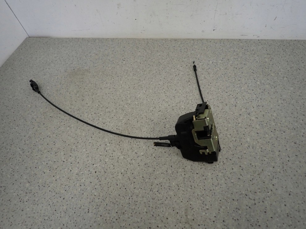 NISSAN PRIMERA P12 KOMBI 02-07 ZAMEK DRZWI TYLNY LEWY 1/5