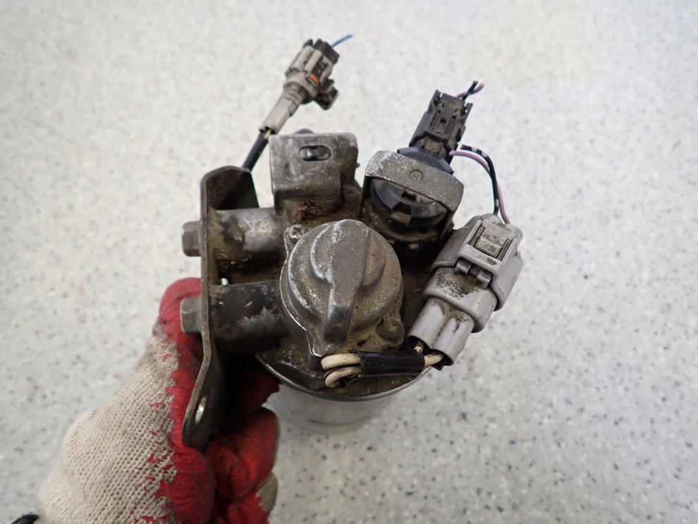 MITSUBISHI ASX 1.8 DID 10- PODSTAWA FILTRA PALIWA 7/7