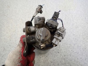 MITSUBISHI ASX 1.8 DID 10- PODSTAWA FILTRA PALIWA 7/7 MINIATURA