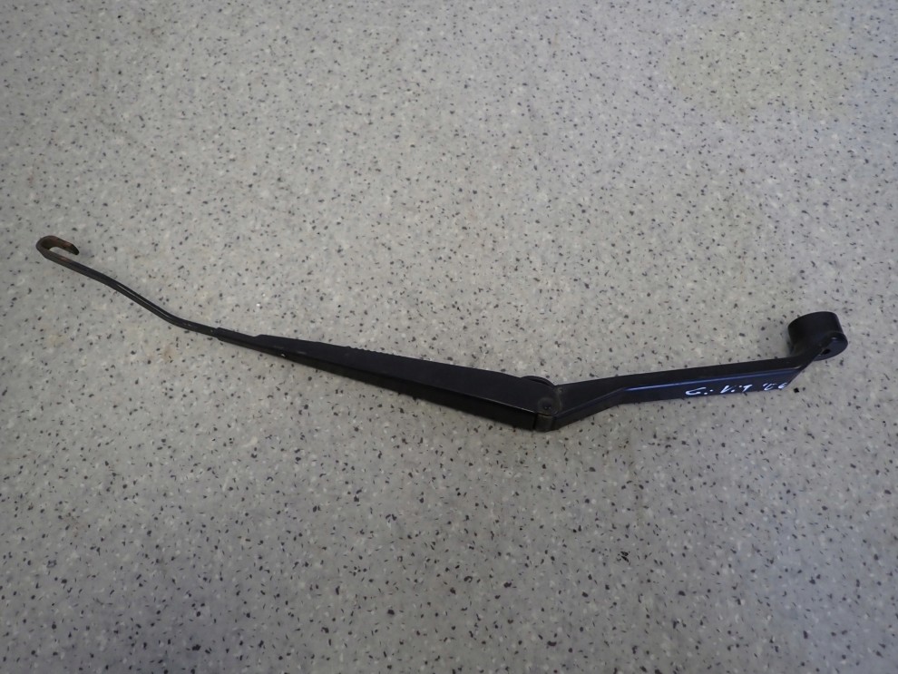 SUZUKI GRAND VITARA 06- II RAMIE WYCIERACZKI LEWE 1/4