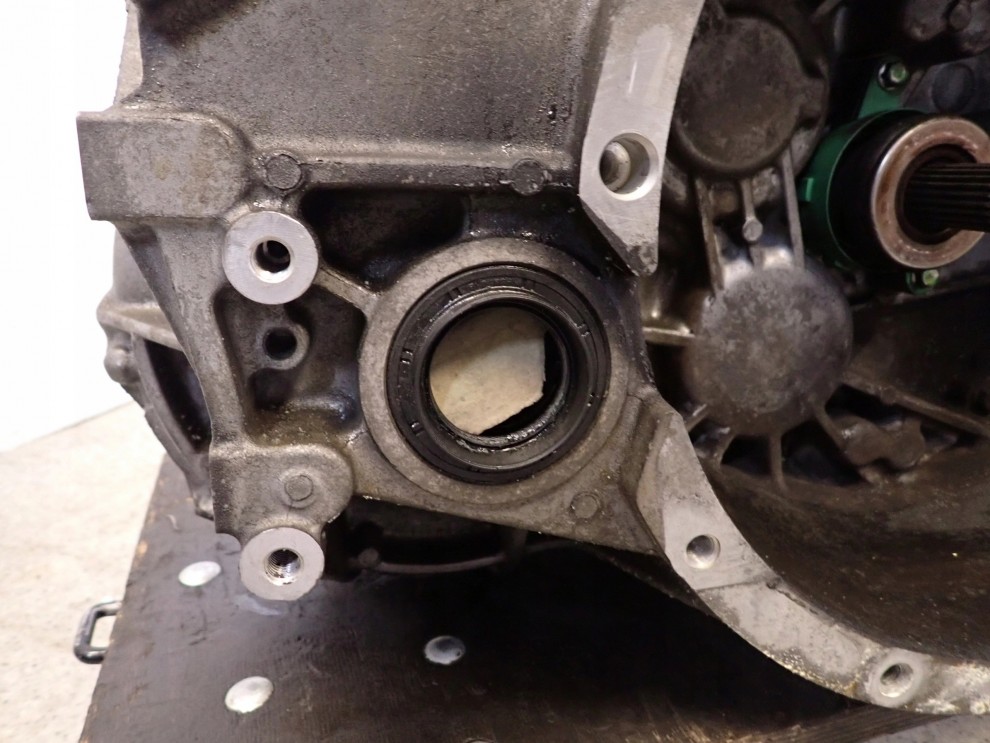 MITSUBISHI ASX 1.8 DID 10- SKRZYNIA BIEGÓW MANUALNA 4/10