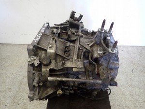 MITSUBISHI ASX 1.8 DID 10- SKRZYNIA BIEGÓW MANUALNA 9/10 MINIATURA