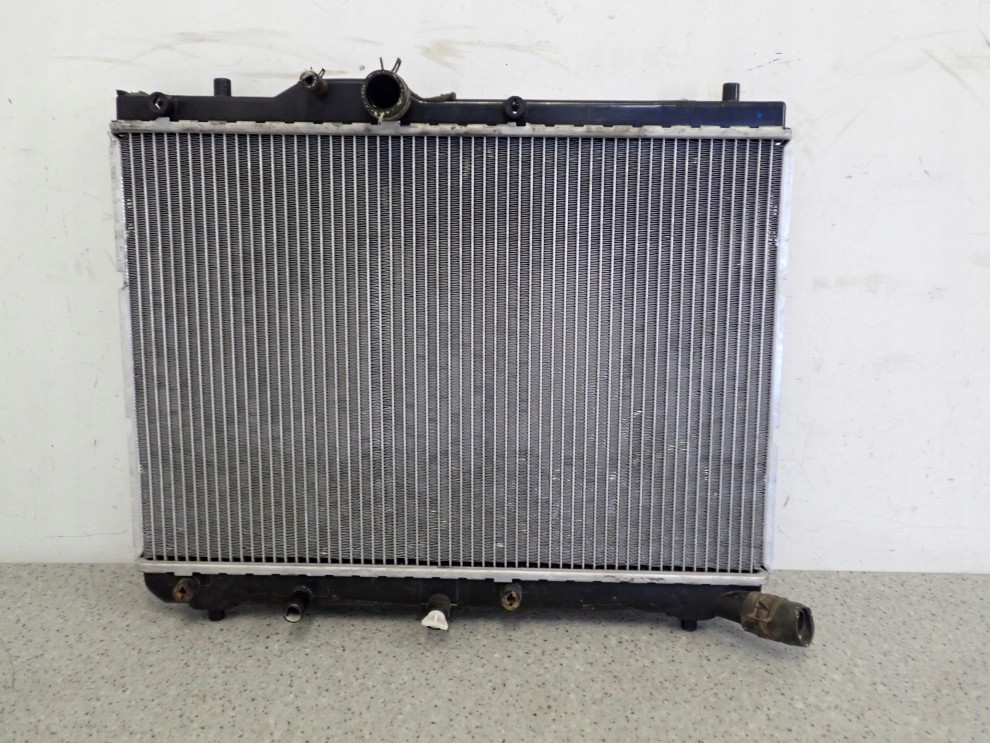 SUZUKI SWIFT 05-10 1,3 DDIS CHŁODNICA WODY DIESEL 3/6