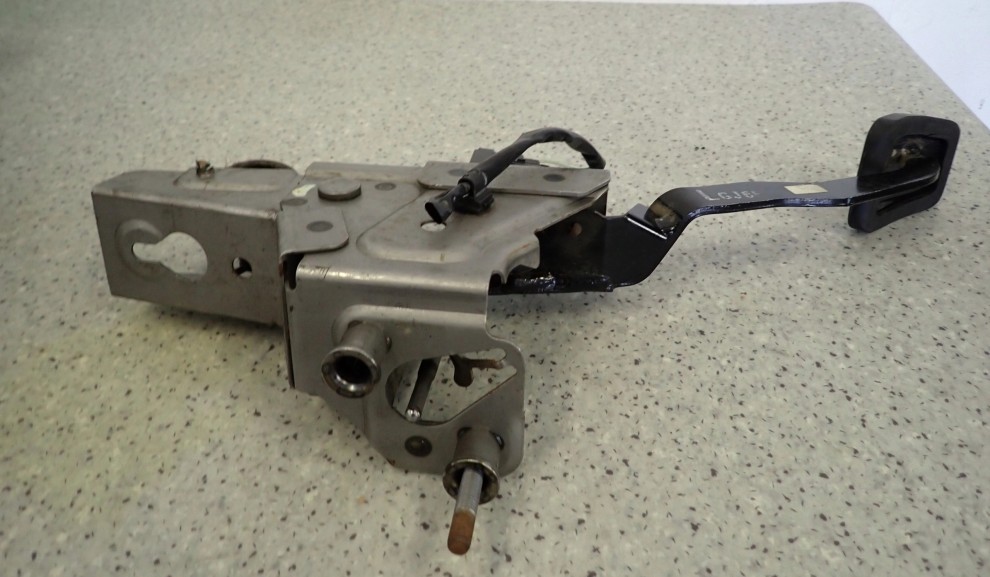 MAZDA6 MAZDA GG GY 6 02-07 PEDAŁ SPRZĘGŁA 4/4