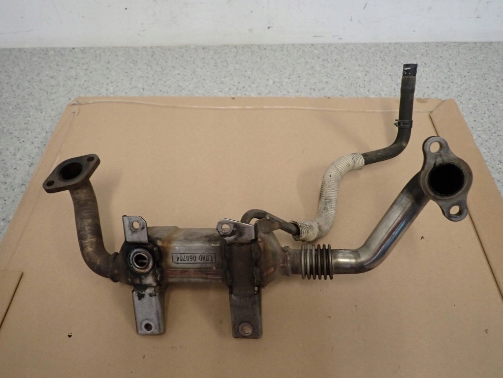 TOYOTA COROLLA VERSO 2.2 D4D 04- 09 CHŁODNICA SPALIN 4/5