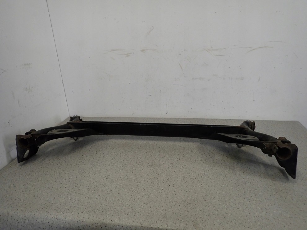 TOYOTA AYGO 05-12 BELKA ZAWIESZENIA TYLNEGO GOŁA 11/13