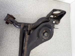 TOYOTA AYGO 05-12 BELKA ZAWIESZENIA TYLNEGO GOŁA 8/13 MINIATURA