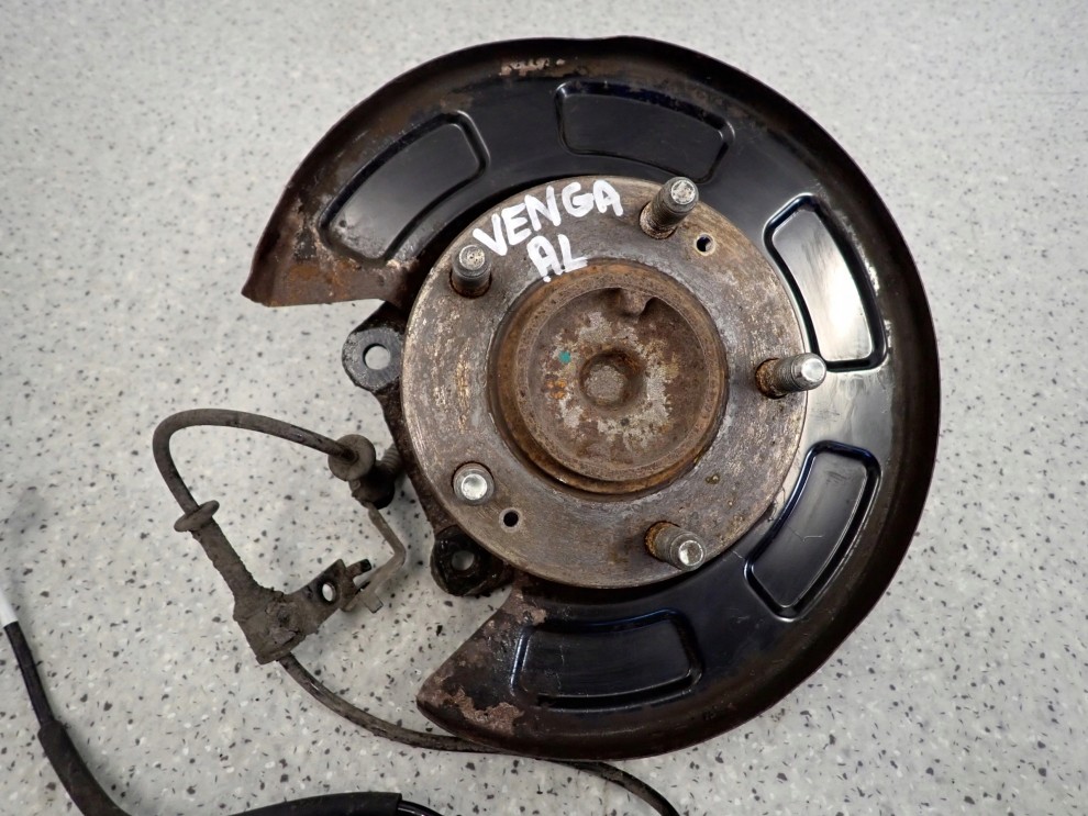 KIA VENGA 09- TARCZA KOTWICZNA ZWROTNICA TYLNA LEWA 2/5