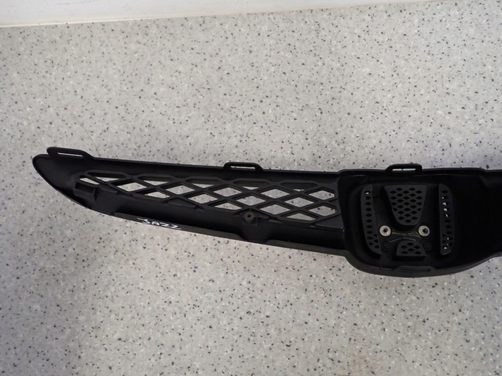 HONDA JAZZ 02-04 ATRAPA GRILL 5/6