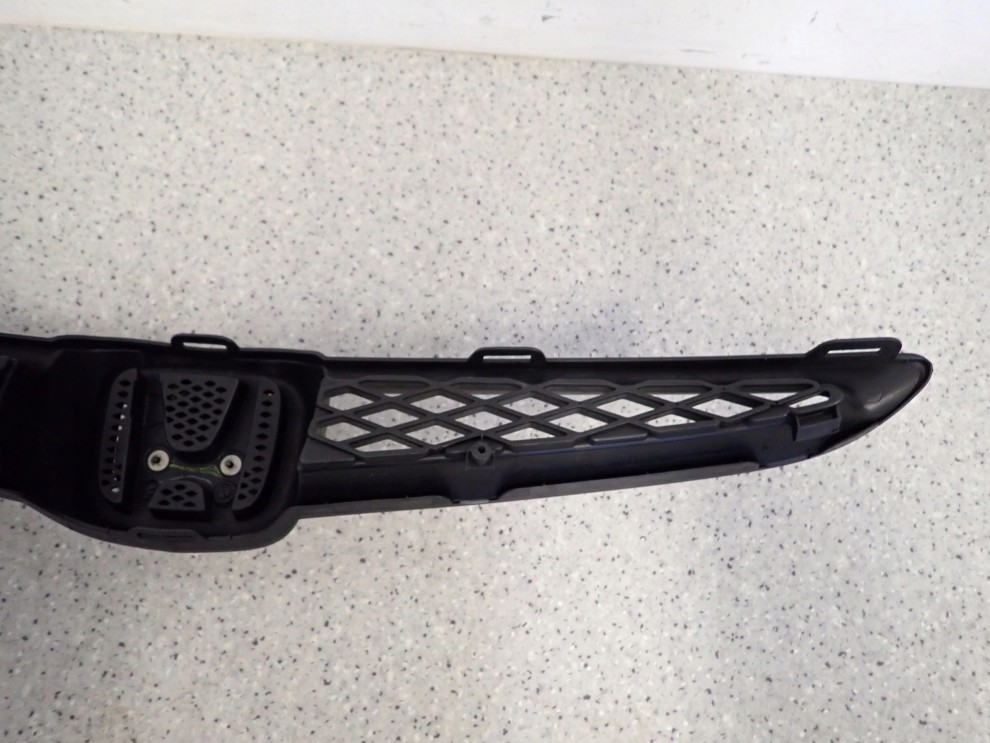 HONDA JAZZ 02-04 ATRAPA GRILL 6/6