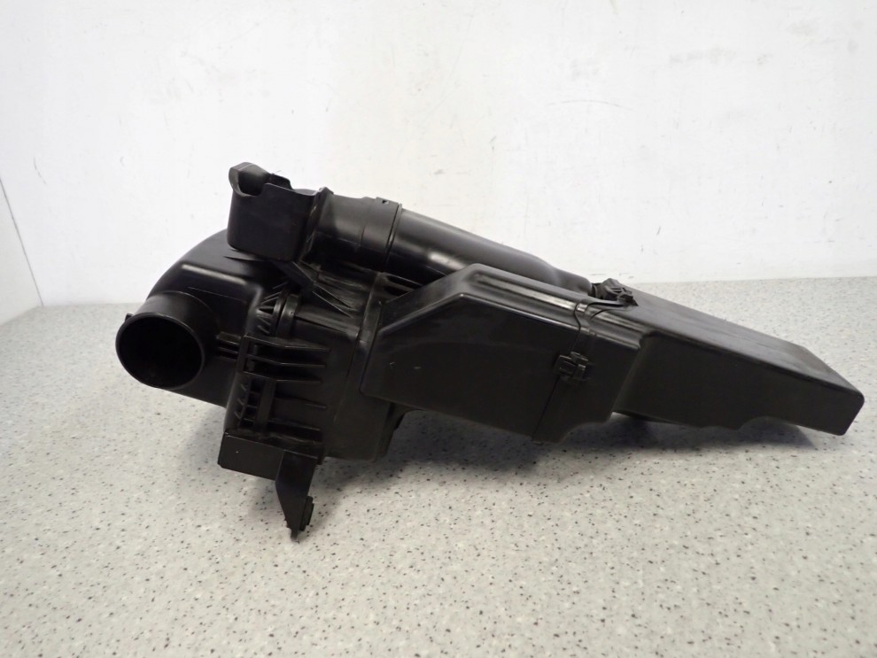 HYUNDAI IX20 1.4i 1.6i 09- OBUDOWA FILTRA POWIETRZA 2/6