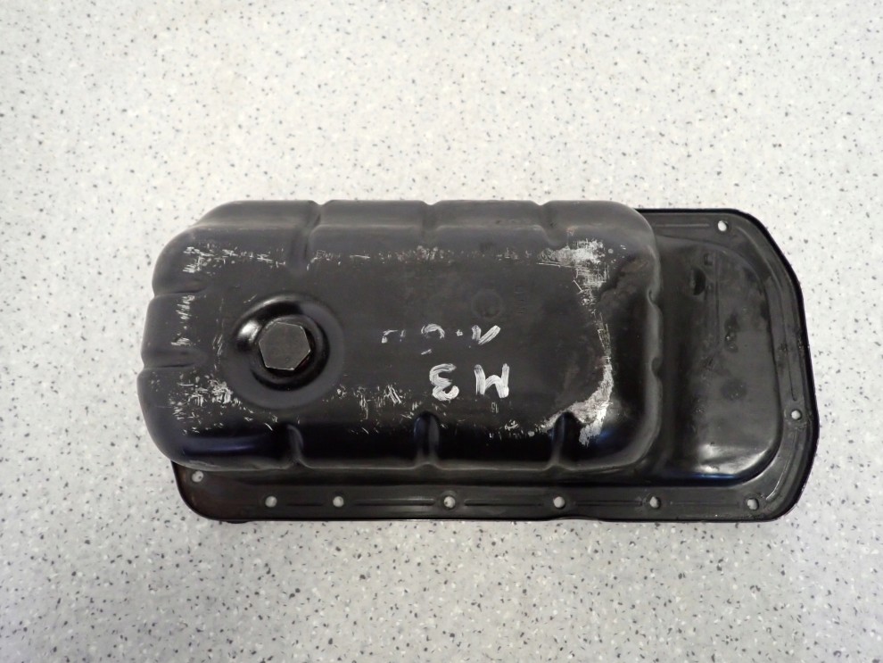 MAZDA 3 BK 03-08 1.6d MISKA OLEJOWA 4/5