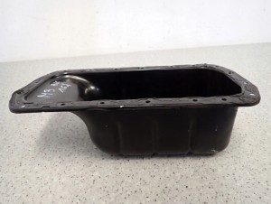 MAZDA 3 BK 03-08 1.6d MISKA OLEJOWA 2/5 MINIATURA