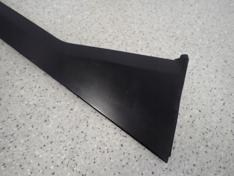 HONDA CIVIC EU VII HB 01-05 LISTWA DRZWI TYLNA PRAWA 3/4