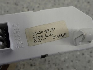 SUZUKI SWIFT MK6 05-09 WYŚWIETLACZ ZEGAREK 6/6 MINIATURA