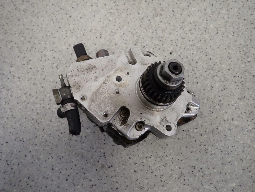 MITSUBISHI COLT CZ3 1.5 DID 04- POMPA WTRYSKOWA 2/6