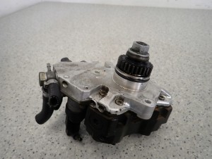 MITSUBISHI COLT CZ3 1.5 DID 04- POMPA WTRYSKOWA 1/6 MINIATURA