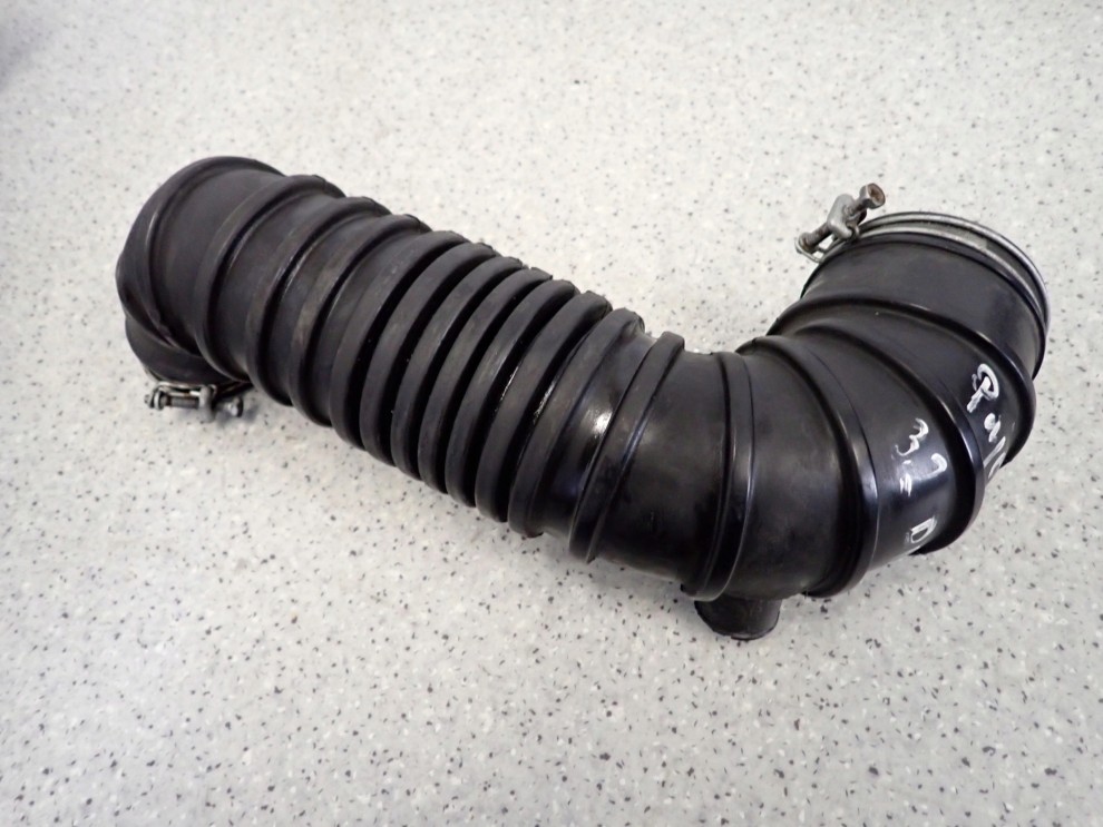 MITSUBISHI PAJERO III 00-06 3.2 DiD RURA PRZEWÓD TURBINY 1/5