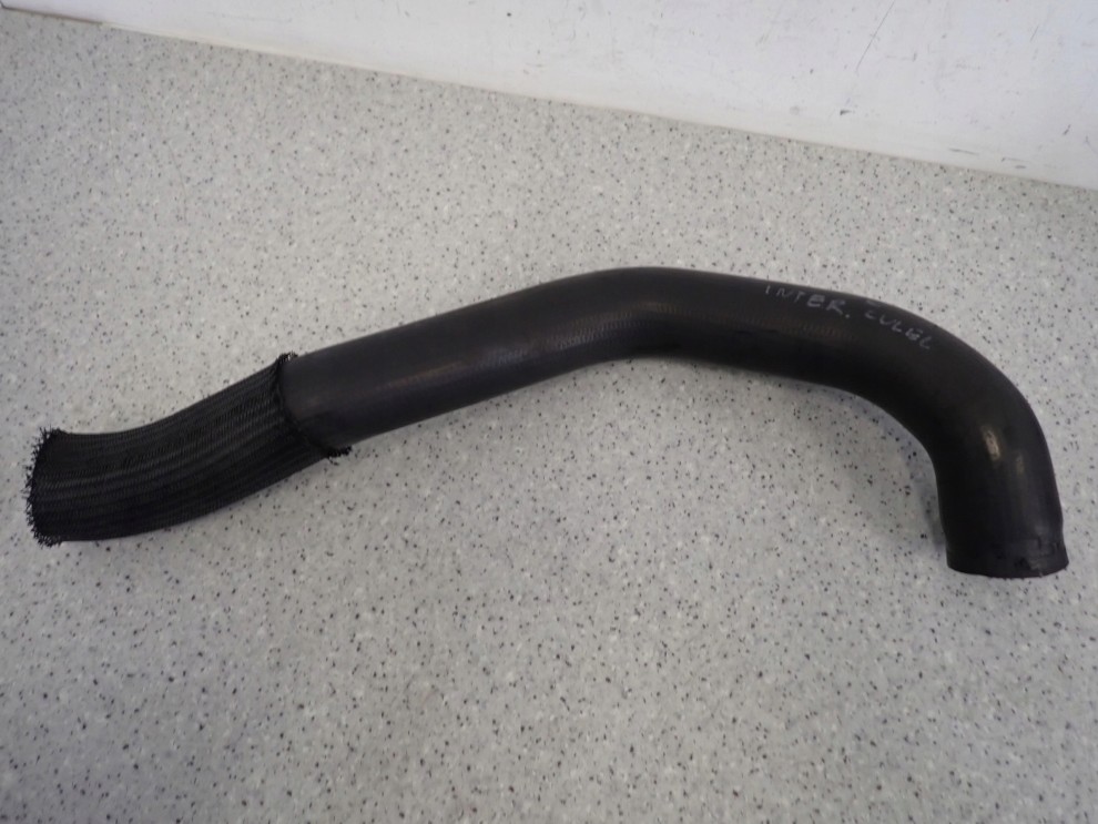 MITSUBISHI PAJERO III 00-06 3.2 DiD RURA PRZEWÓD INTERCOOLERA 1/5