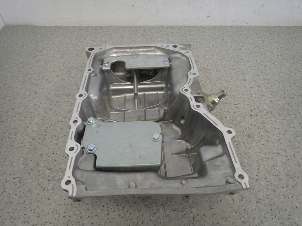 MAZDA 6 02-07 2.3i MISKA OLEJOWA NOWA 4/8